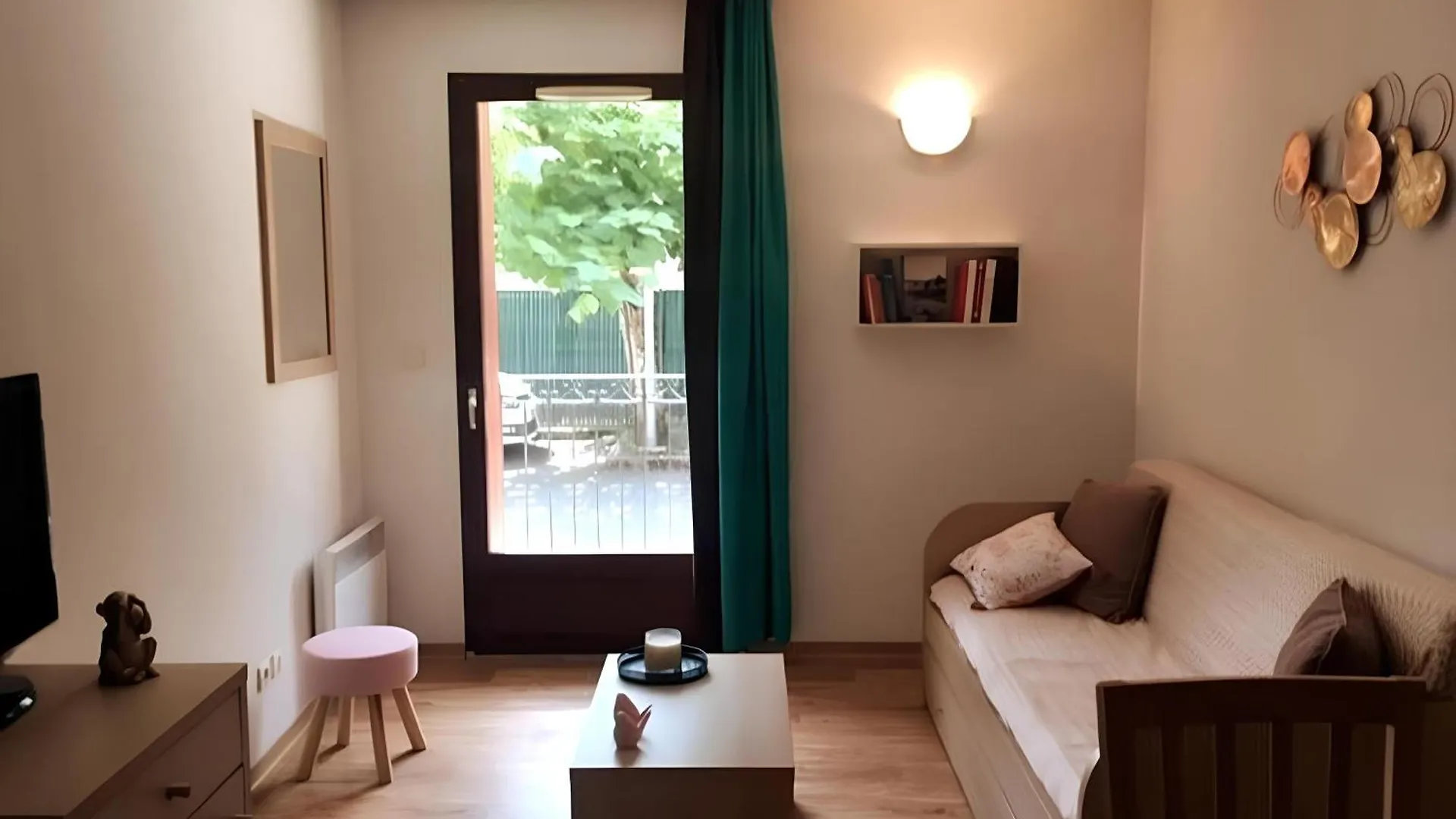 Un Jardin Au Coeur De Luchon Apartment Bagneres-de-Luchon